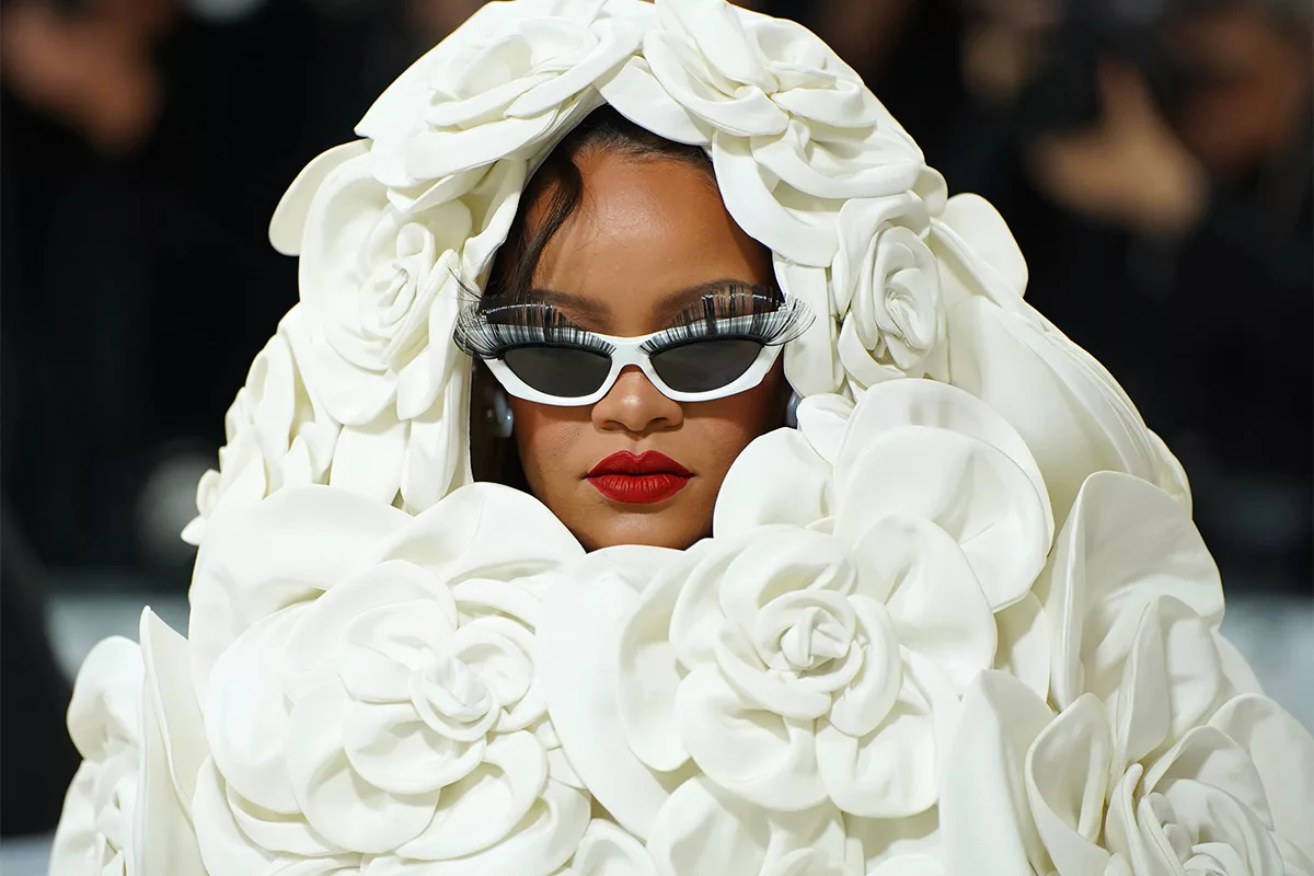 Rihanna Shines at 2023 Met Gala with False Eyelash Sunglasses ...